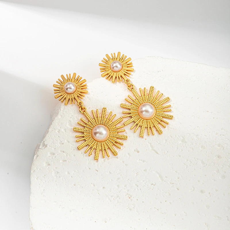 أقراط مرصعة بزهرة عباد الشمس 316L من الفولاذ المقاوم للصدأ للنساء ، مجوهرات راقية ، لؤلؤ فريد ، شكل ترس ، فرنسي ، طراز قديم ، موضة جديدة ، #4