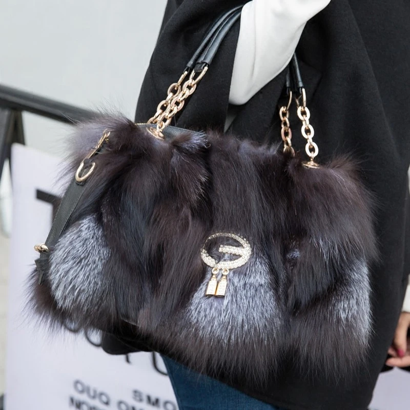 Women's Winter and Autumn Fur and Faux Fur Tote Bag with High-End Style, Large Capacity, Versatile Shoulder and Underarm Bag