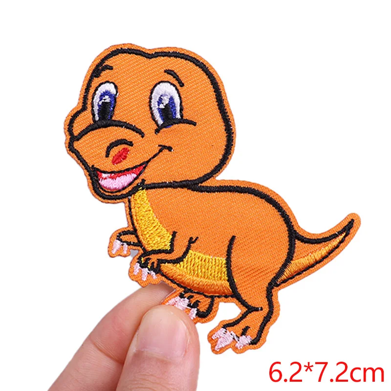 Patch per ricamo dinosauro carino per abbigliamento Applique animale ferro su toppe toppe per cartoni animati fai da te su vestiti per bambini