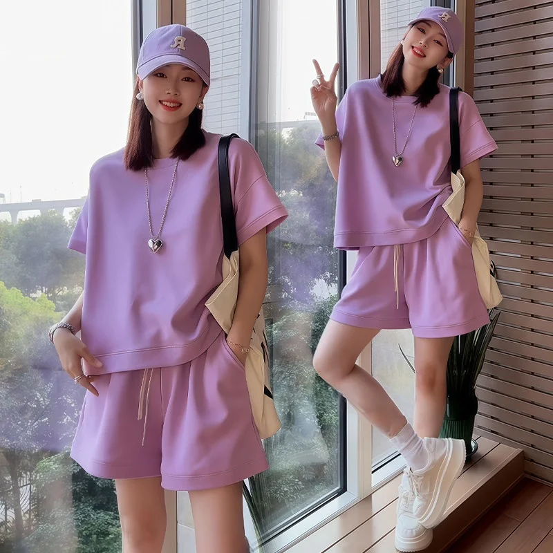 

Casual Versatile Women's Summer 2026 Short Sleeve T-Shirt Shorts Two-Piece Set Korean Style Age-Defying High-End Feeling