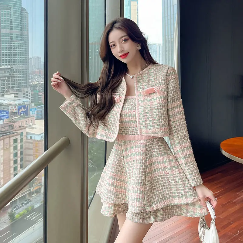 달콤한 소녀 패션 투피스 세트 가을 신상 스몰 프래그런트 스타일 핑크 트위드 숏 코트+멜빵 원피스 우아한 세트
