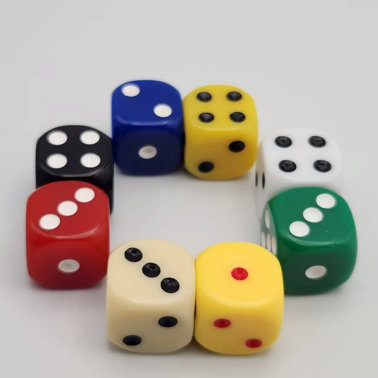 8 قطع 16 ملم نرد مربع صلب غير شفاف من الأكريليك، مناسب لألعاب الطاولة والترفيه والتدريس وأغراض متعددة #3