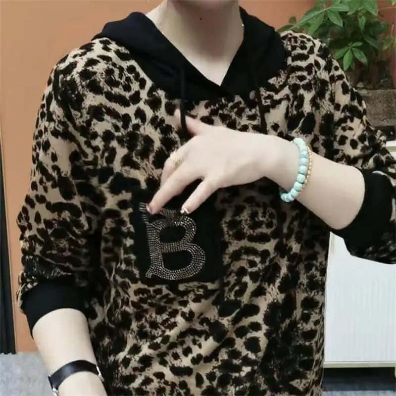 Streetwear Leopard Printed Pullovers Female Clothing Casual Hooded Drawstring Spring Autumn Fashion Letter Diamonds Sweatshirts