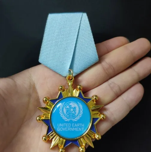 

Creative Wandering Earth United Nations Medal Badge Pattern Resin Dropping Craft Alloy 5 * 10cm
