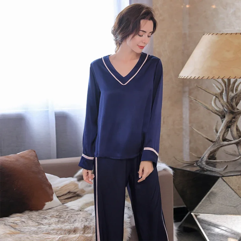 Long Sleeve 100% Silk Pajamas Ladies Suits Comfortable Women Sleepwear Solid Casual Pajama Set Luxurious Top & Pants Nightwear