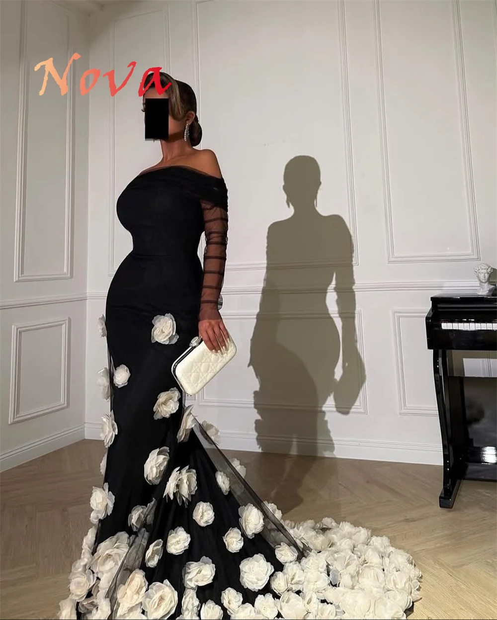 

Customized Elegant Black Tulle Celebrity Gowns Luxury Off the Shoulder Long Sleeves Evening Dress Temperament Prom Dress