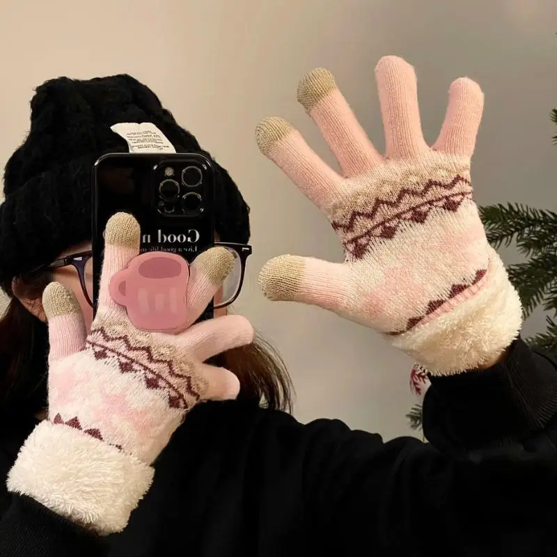 Christmas Reindeer Jacquard Knit Gloves Plush Cuff Thick Warm Gloves Autumn Winter Soft Coldproof Touchscreen Gloves Mittens