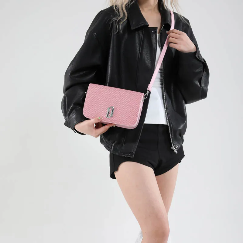 

‌2025 Spring Candy Color Messenger Bag -Women's Mini Square Shoulder Purse | Vegan Leather + Detachable Strap (K-Fashion Trend)‌