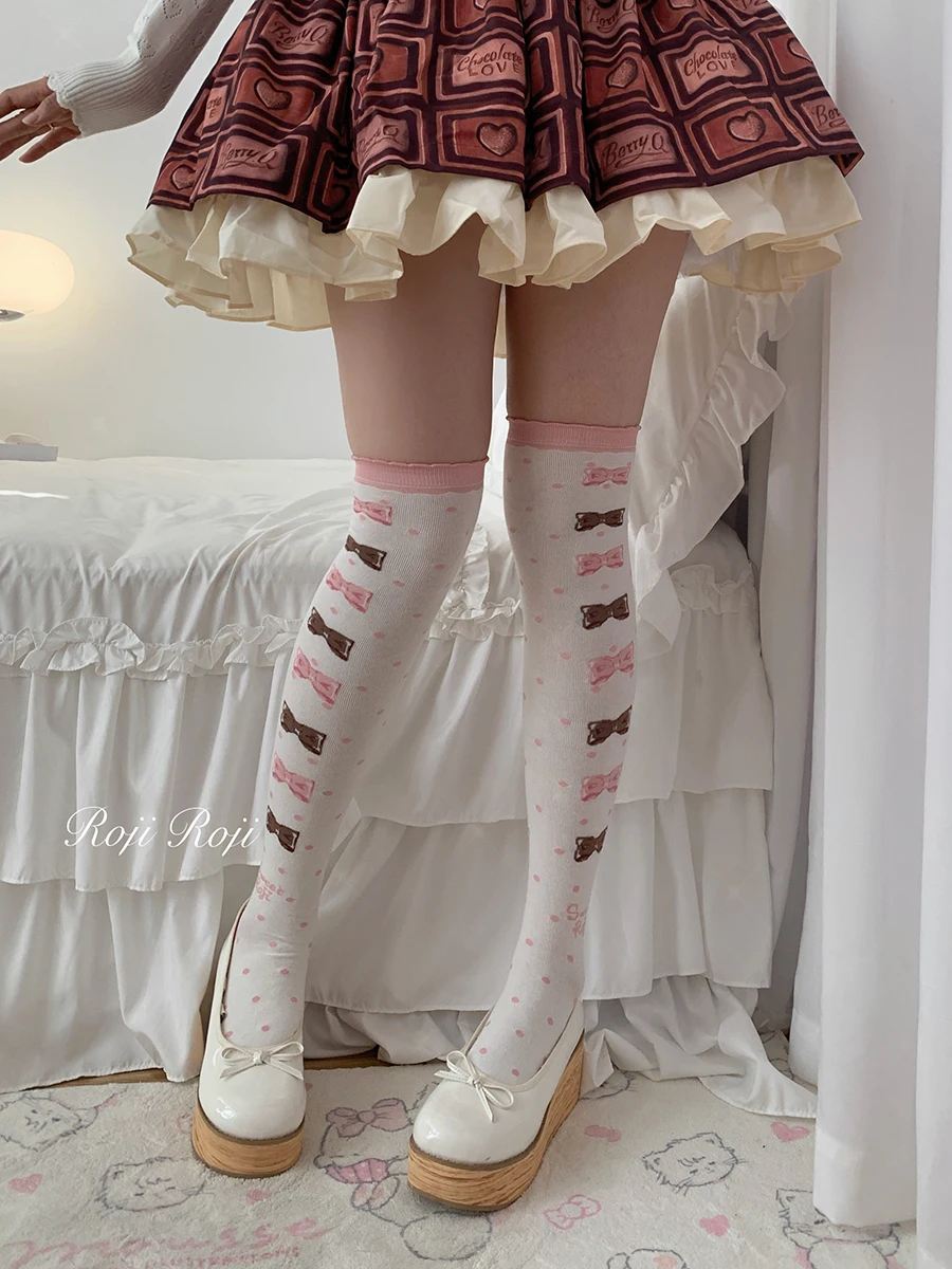 Polka Dot Bow Lolita Socken für Frauen Herbst und Winter Knies trümpfe dicke Baumwolle Lolita japanischen Stil Ofenrohr Socken