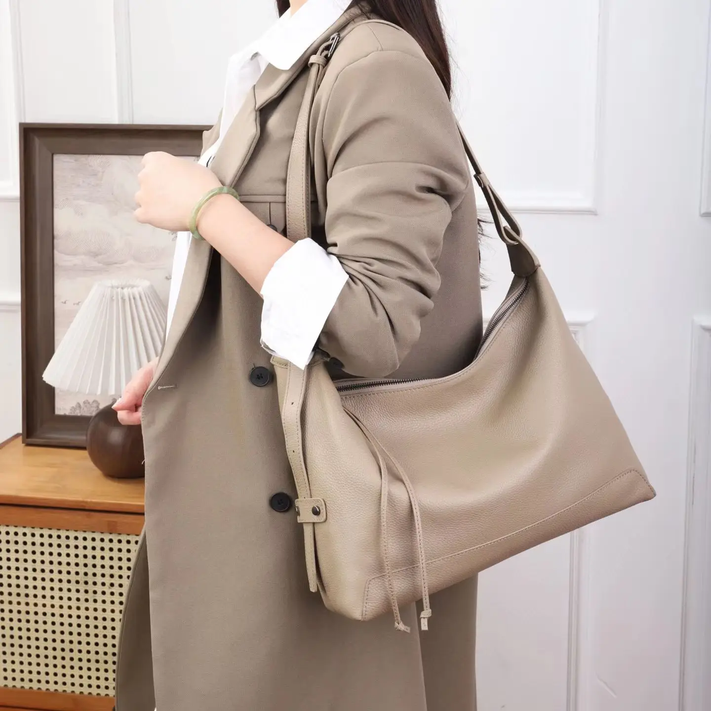 Genuine Grade Soft Leather Women Shoulder Crossbody Bag Luxury Designer Brand Female High Quality Large Tote Daily Bag for Woman
