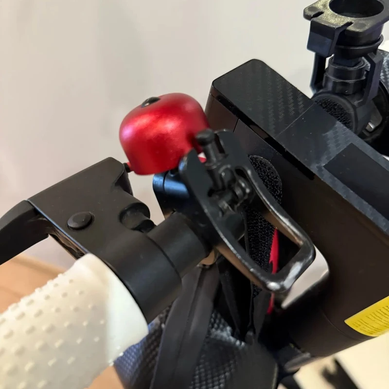 ROTER Glocken-Hornring für Xiaomi Elektroroller Mi 3 PRO M365 1S mit Schnellverschluss-Halterung, Ganzkörper-Aluminiumlegierung, rote Kappe