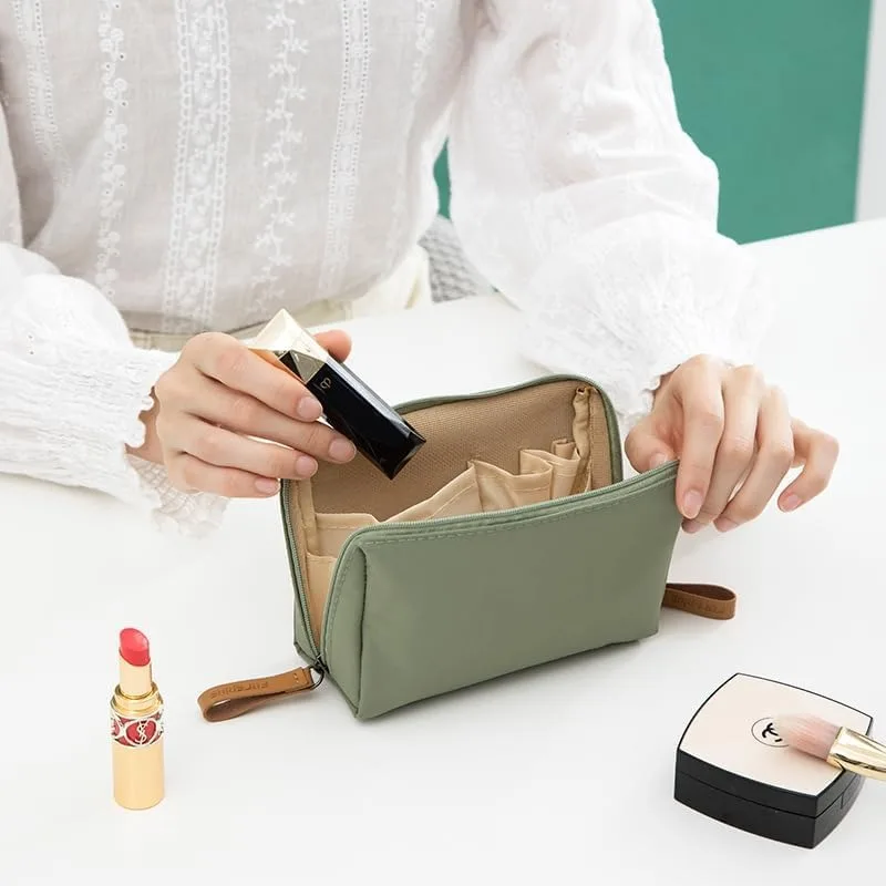 Reise-Kosmetiktasche, kleine Kosmetiktasche mit Reißverschluss, tragbarer Organizer für Toilettenartikel, niedliche Hautpflegetaschen, Aufbewahrungstaschen für Schönheitsbedarf
