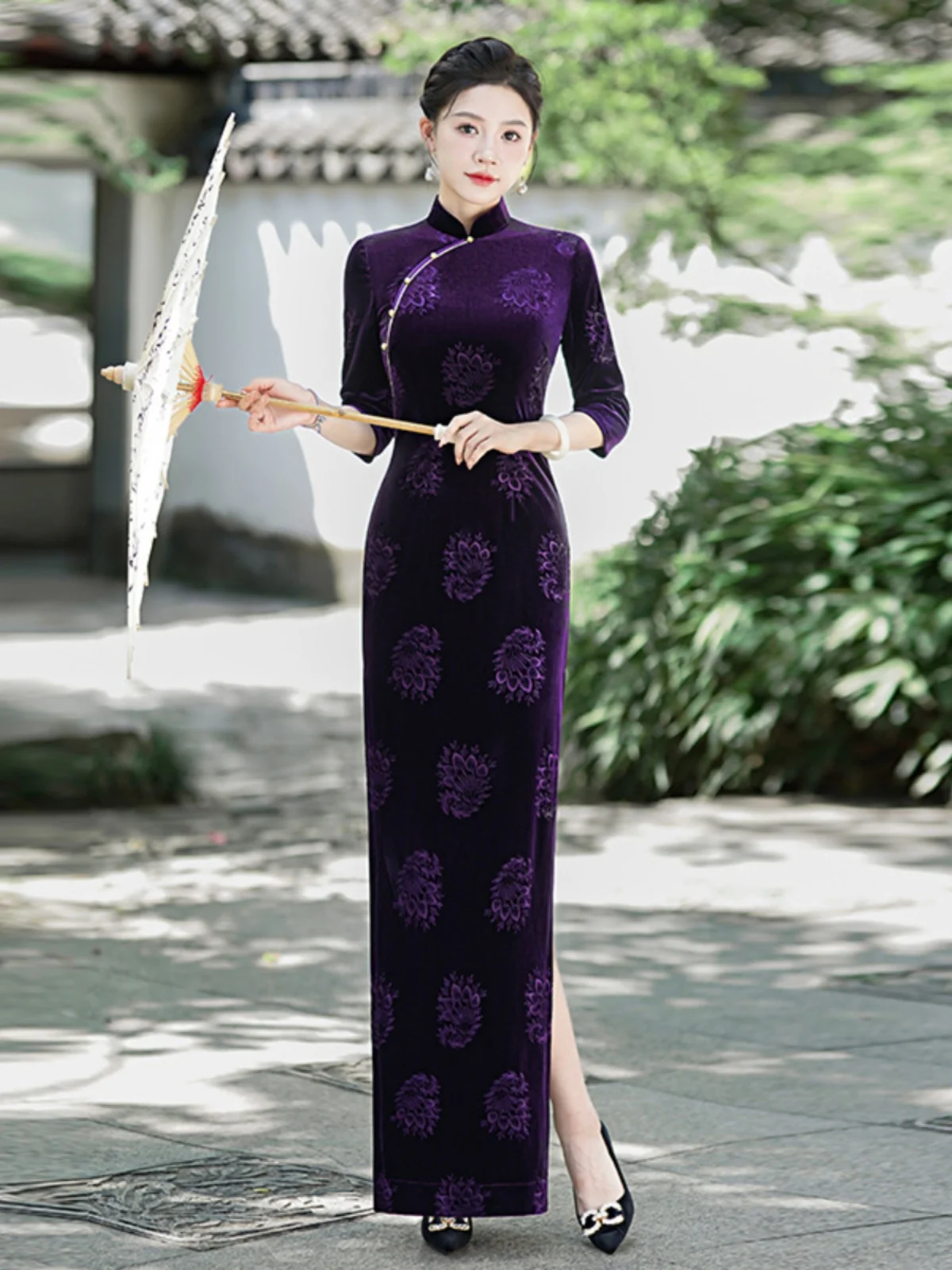 

Ele Long Velvet Qipao Dr Slimming Host ow Performance Clothes 2026 New Sle Wind Dr Simple Daily Wear