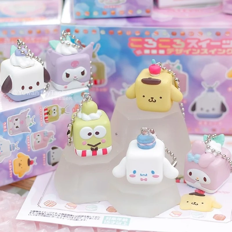 Ciondolo bambola Sanriose Kuromi Pom Pom Purin Pochacco Accessorio per zaino Q Verison con faccia quadrata carina