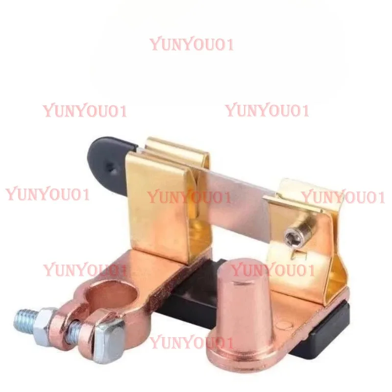 

Быстродействующий выключатель-разъединитель для клемм автомобильного аккумулятора