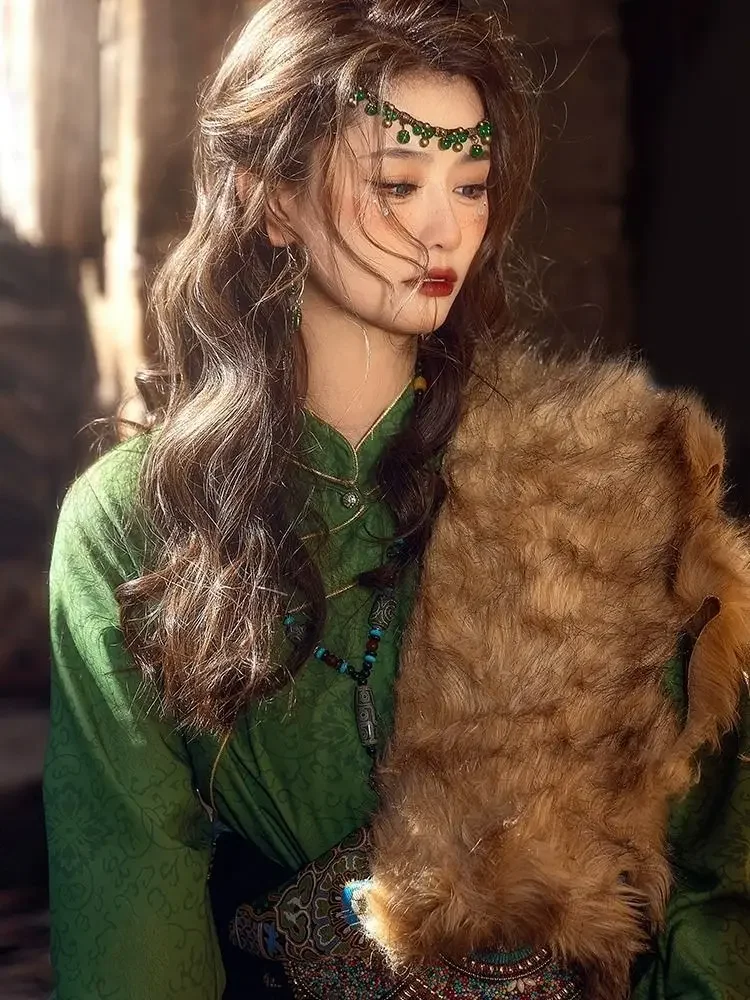 Nieuwe Tibetaanse gewaad reisfoto reisfotografie Tibetaanse pothuisprestaties danskleding