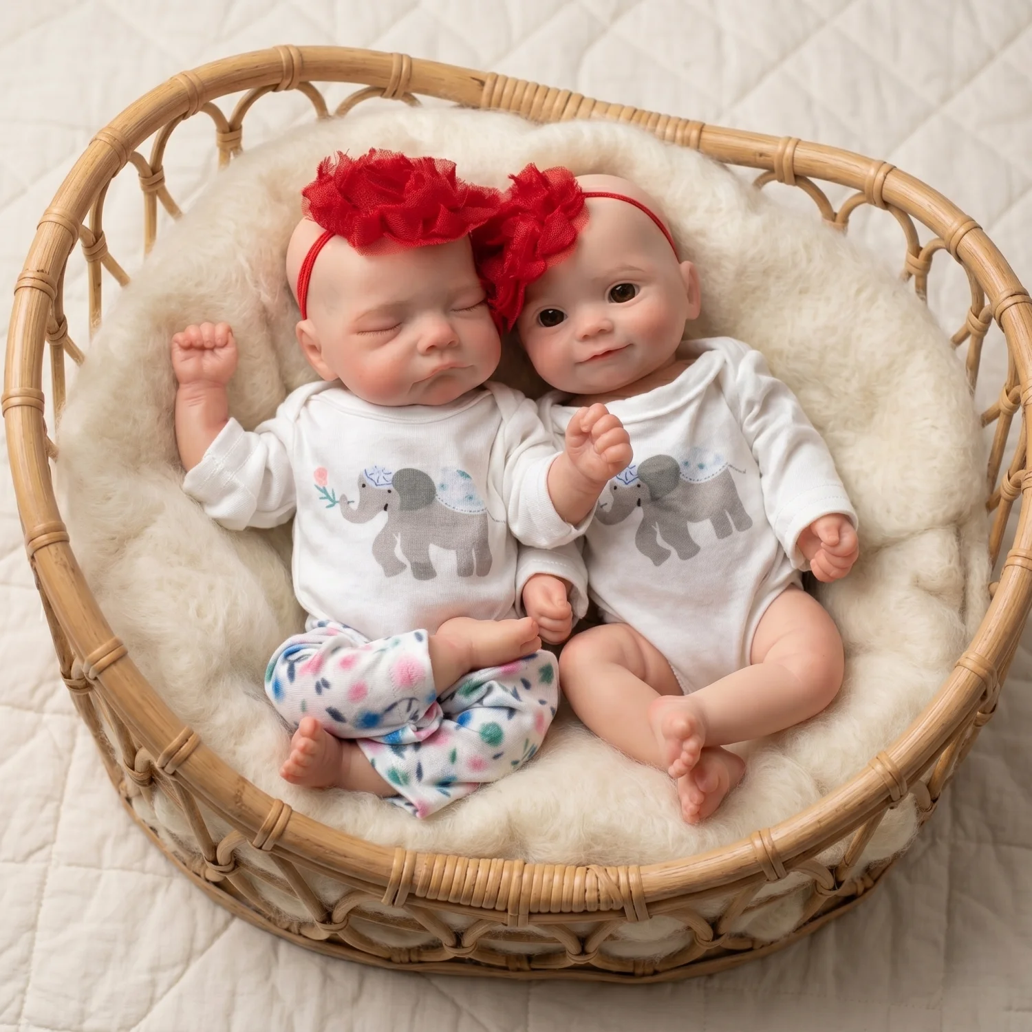 

1 PCS/25cm Cuddly Open Mouth Mini Bebe Reborn Silicone Girl Dolls With Paint Skin Soft & Washable Body Newborn Girl Doll
