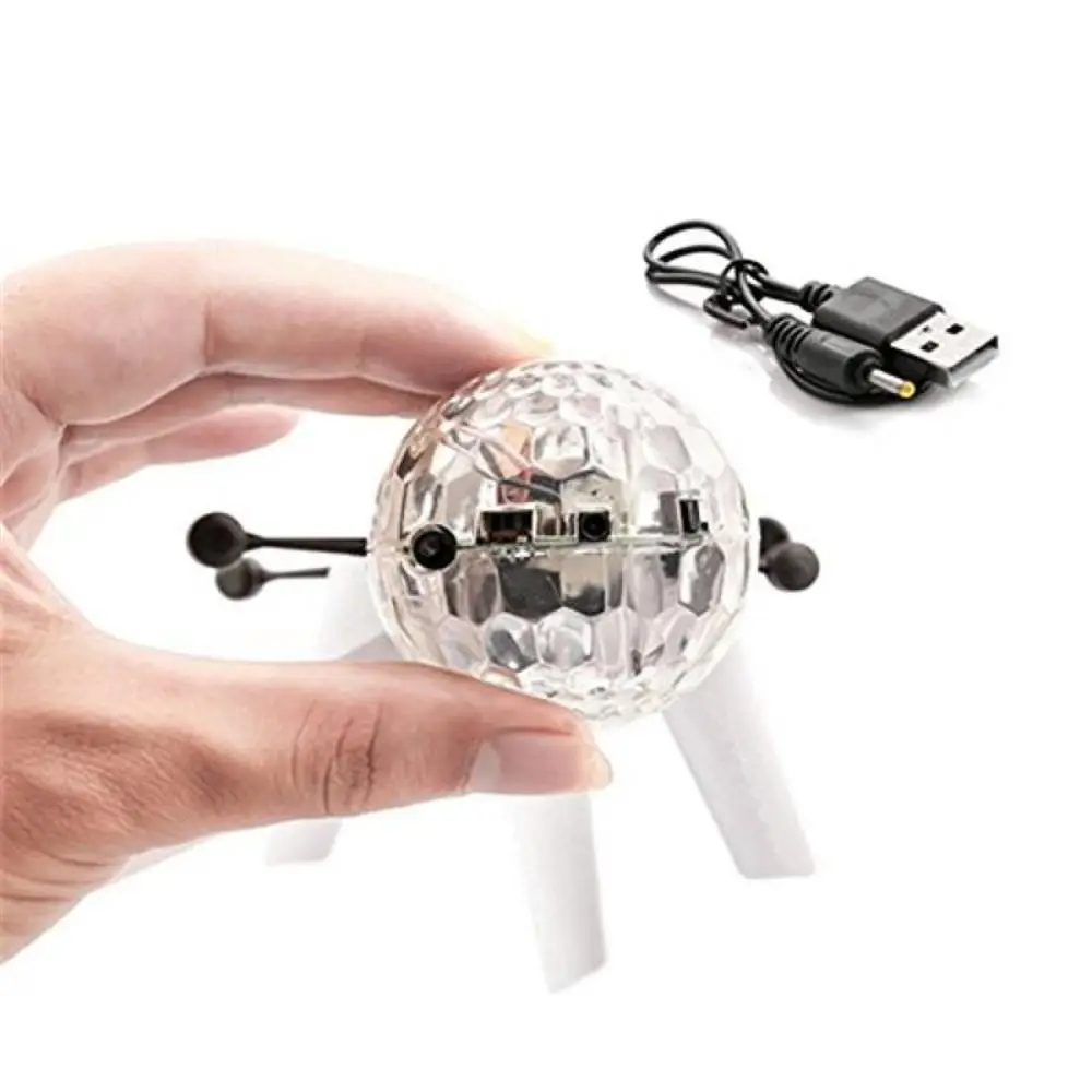 Helicóptero Quadcopter Dron Sensor infrarrojo iluminar bola Drone iluminar avión de inducción volando bola de cristal Mini Drone Juguetes