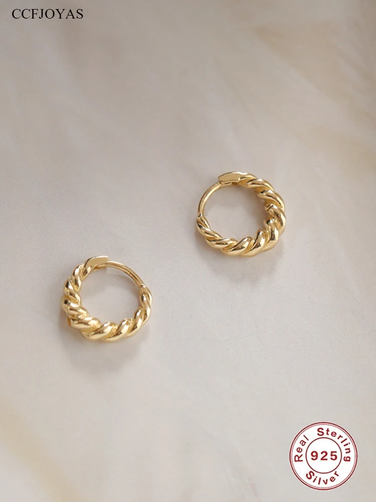 

CCFJOYAS 925 Sterling Silver Plated 18K Gold Twist Thread Earrings for Girl Simple INS 7mm Small Hoop Earrings Fine Jewelry