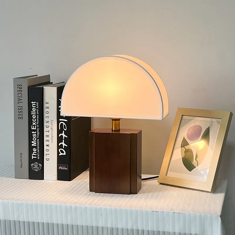 Retro Solid Wood Fabric Lampshade Table Lamps Parlor Bedroom Study Bedside Decorative Night Light