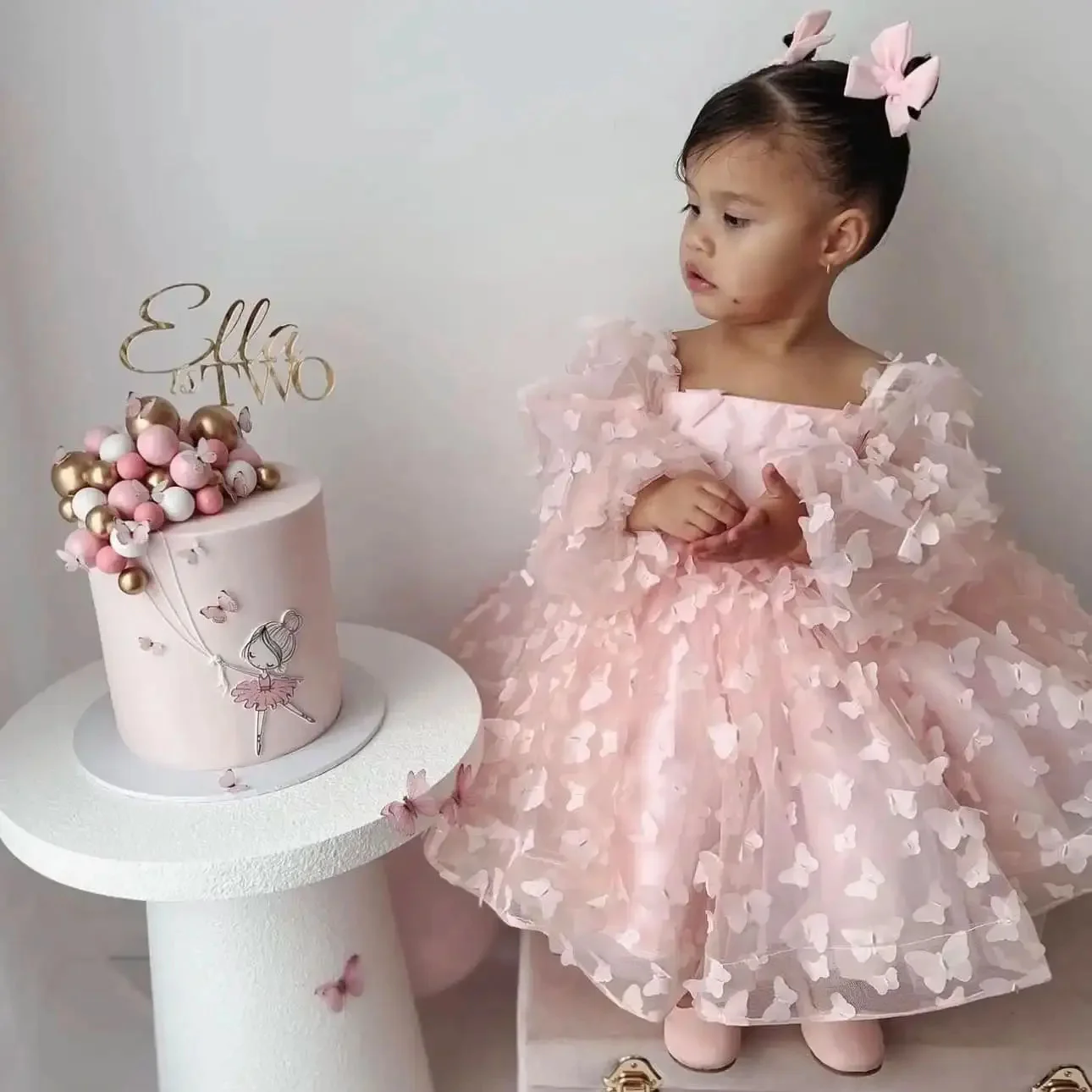 Customized Blush Pink Flower Girl Dresses For Wedding Backless Butterflies Full Sleeves Cute Baby Birthday Party Banquet Gown