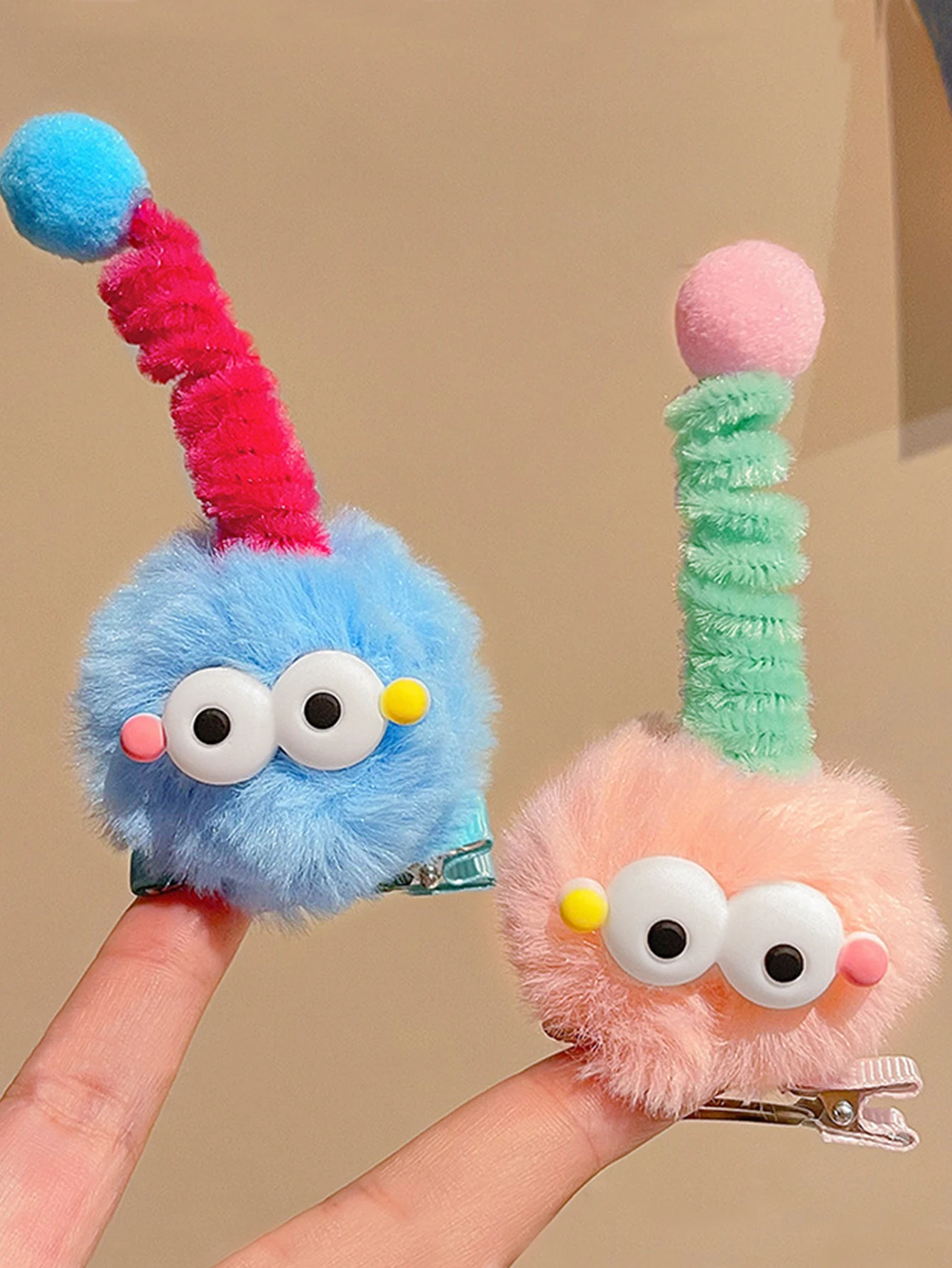 1/5 Pcs Fashion Cute Plush Big Eyed Monster Barrettes Hair Clips For Women Girls Party Hair Accessories