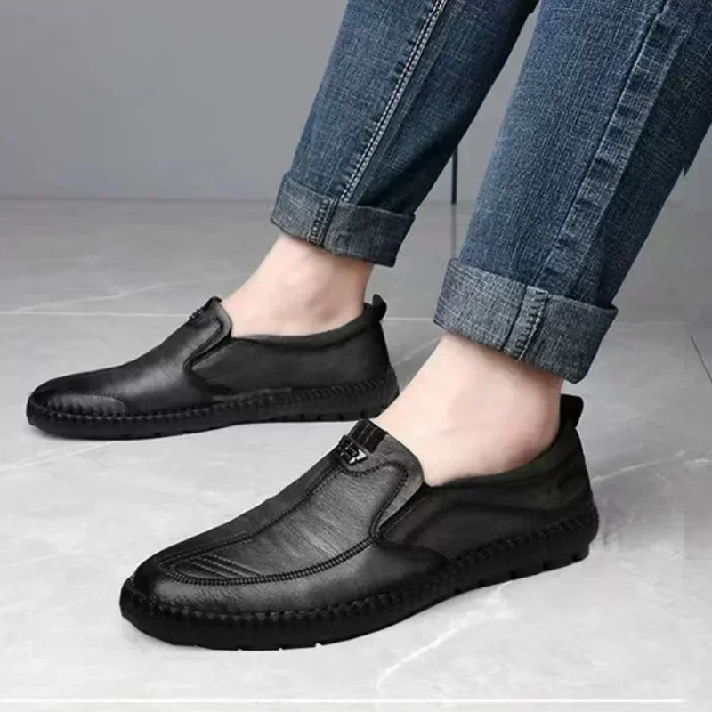 Scarpe casual da uomo Scarpe slip-on Scarpe in pelle Scarpe basse da uomo resistenti all'usura Scarpe da guida comode Mocassini da ufficio Tenis Hombre