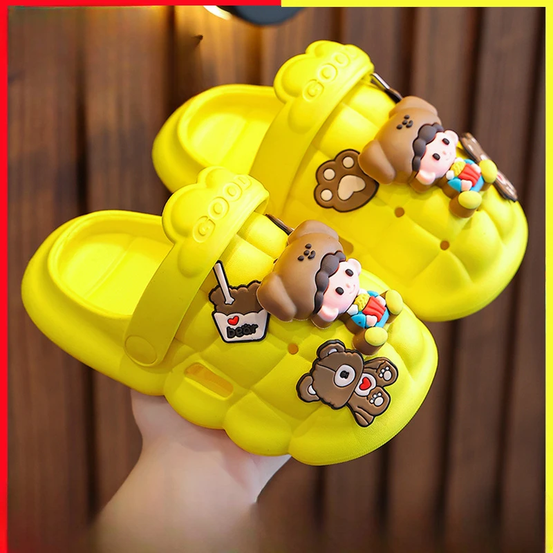 Kid Summer Slippers Boy Girl Shoes Cute Cartoon Anime Baotou Type Hole Sandals Slippers Child Breathable Non-slip Beach Slippers