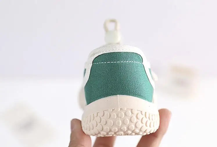 Kids Shoes For Girl 2024 Autumn New Baby Canvas Shoes Girls Casual Soft Bottom Non-slip Boys Toddler Hook And Loop School Shoes