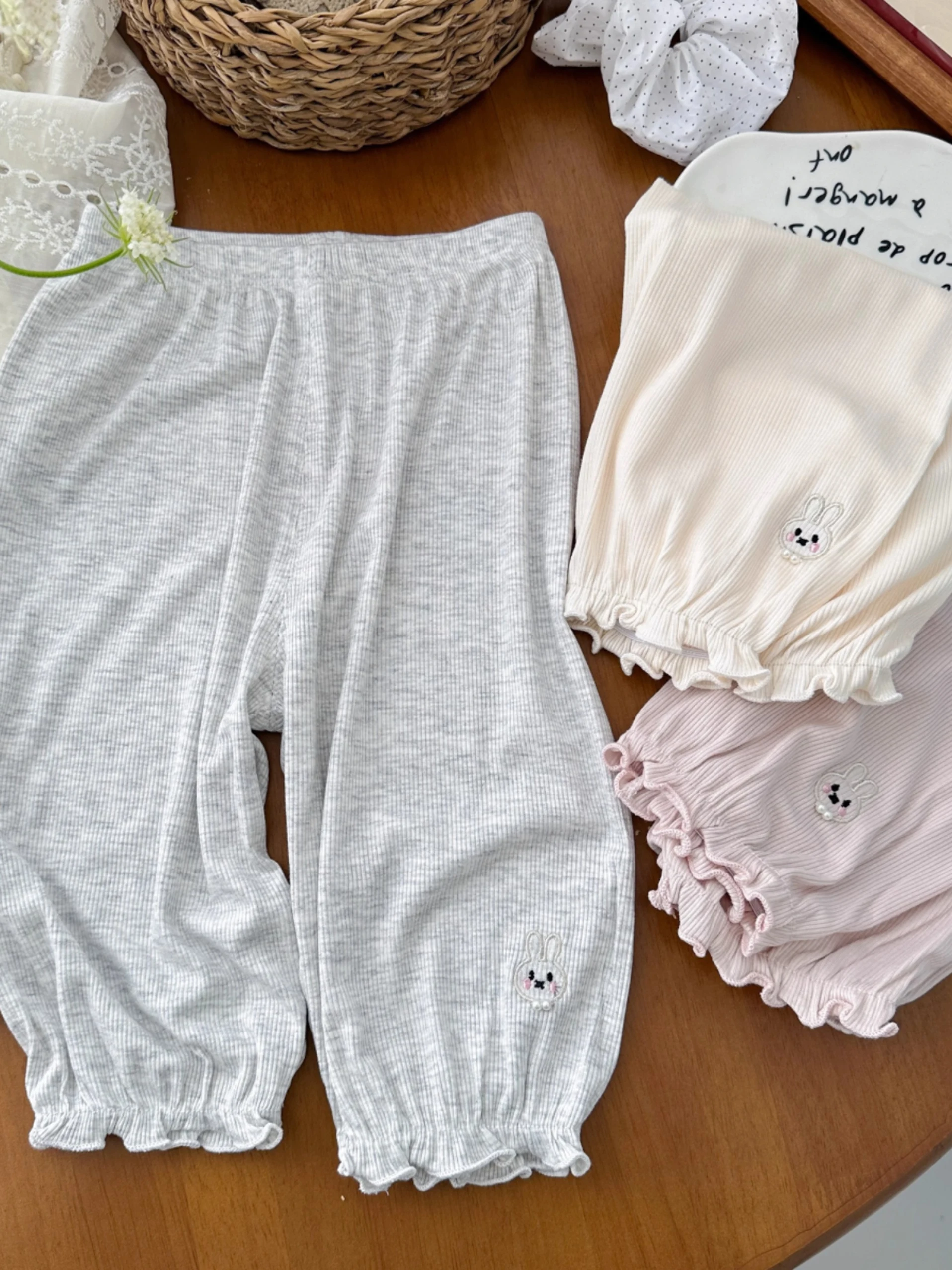 Pantaloni in Seta Ghiaccio per Bambine, Nuovi Pantaloni Estivi Sottili a Tre Quarti, Antizanzare, per Aria Condizionata, Leggeri