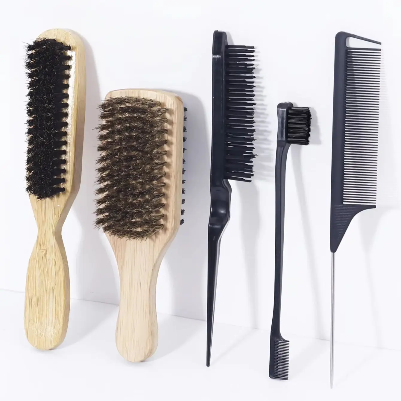 

Набор из 5 расчесок для волос - щетка для укладки волос и расческа для затылка, деревянная щетка для ухода за бородой, подходит для всех типов волос.