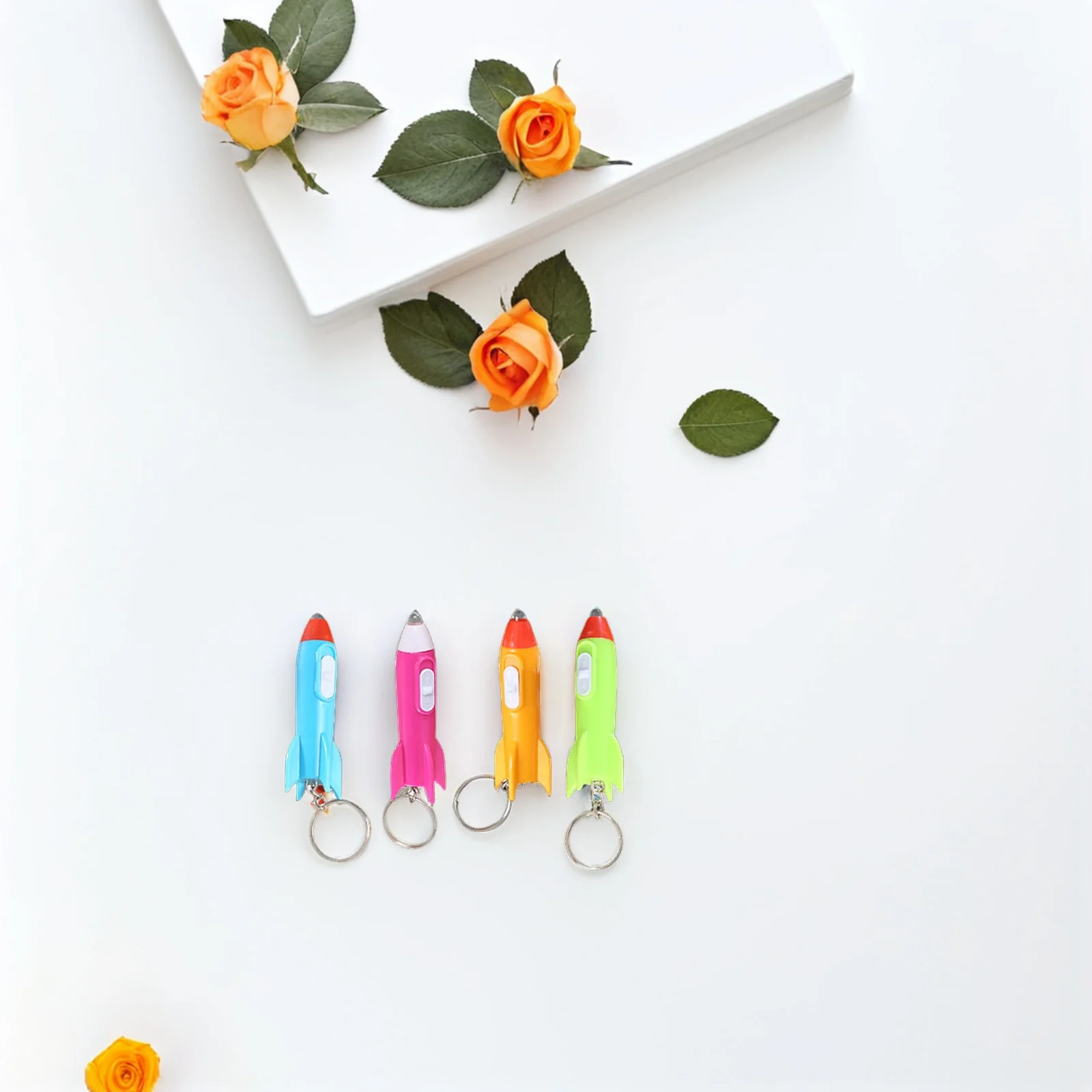 

30Pcs Luminous Rocket Keychains Unique Modeling Key Pendants for Backpacks Handbags Keys Bag Hanging Ornament Multipurpose Gift