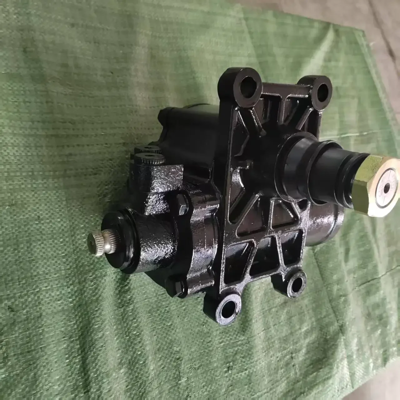 

TLF Oe 44310-E0120 Коробка рулевого управления HIino