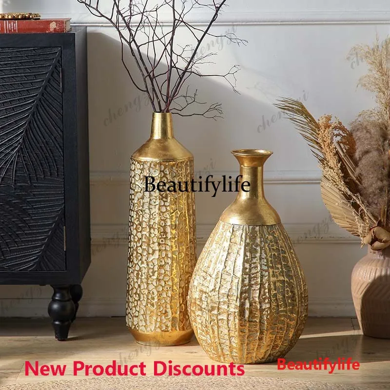 03 American light luxury gold vase ornament beating texture personalized creative retro flower ware