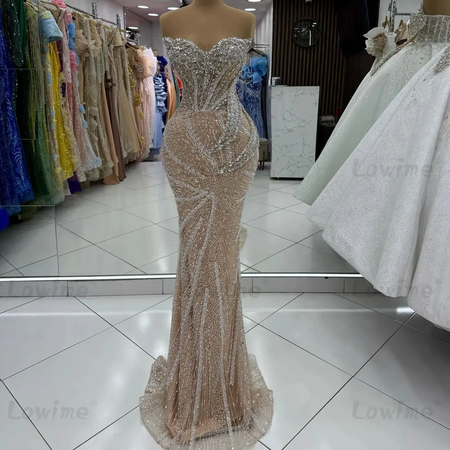 

Champagne Arabic Evening Dress 2026 Customized Sweetheart Crystals Elegant Party Dresses For Weddings Full Beaded Prom Gowns