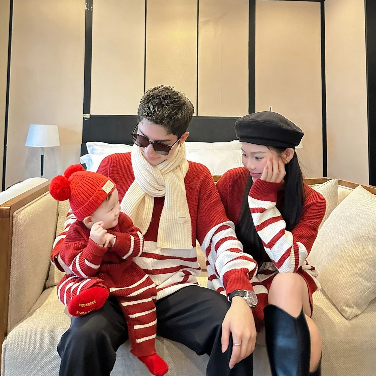 Baby Romper ‌2026 New Year Family Outfit Red Knitted Sweater for Parents Baby Toddler Warm Winter Mother Child Matching Clothes
