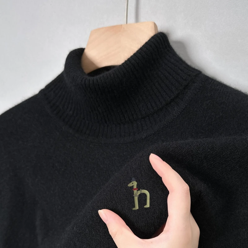 

Новый мужской вязаный пуловер с принтом собаки, водолазка, зимний утепленный свитер, британская домашняя мода, эластичная мягкая трендовая мужская одежда