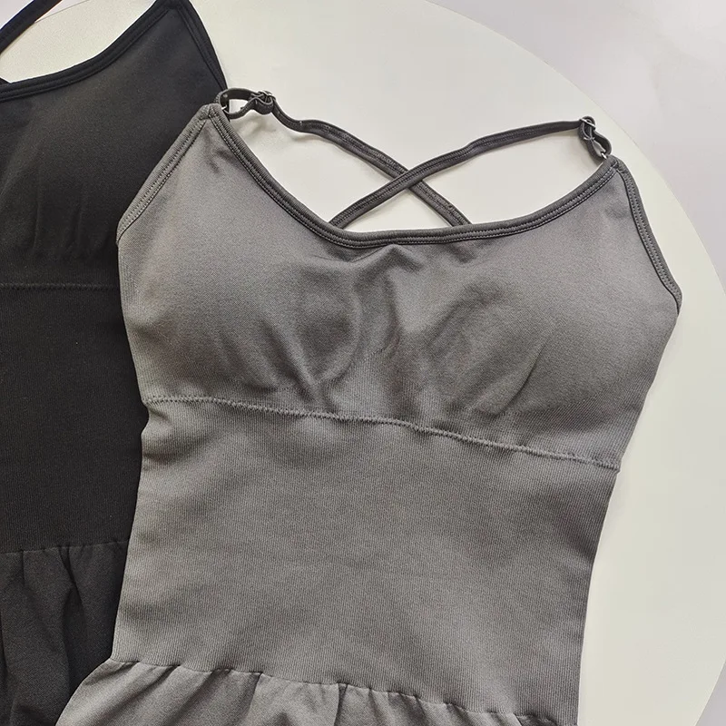 Sexy Nahtloser Pfirsich-Hüft-Yoga-Jumpsuit - Schnelltrocknend, Dehnbares Strickmaterial, Herausnehmbare Polster, Gestreiftes Design, Schlanke Passform für Frauen – Detail 9
