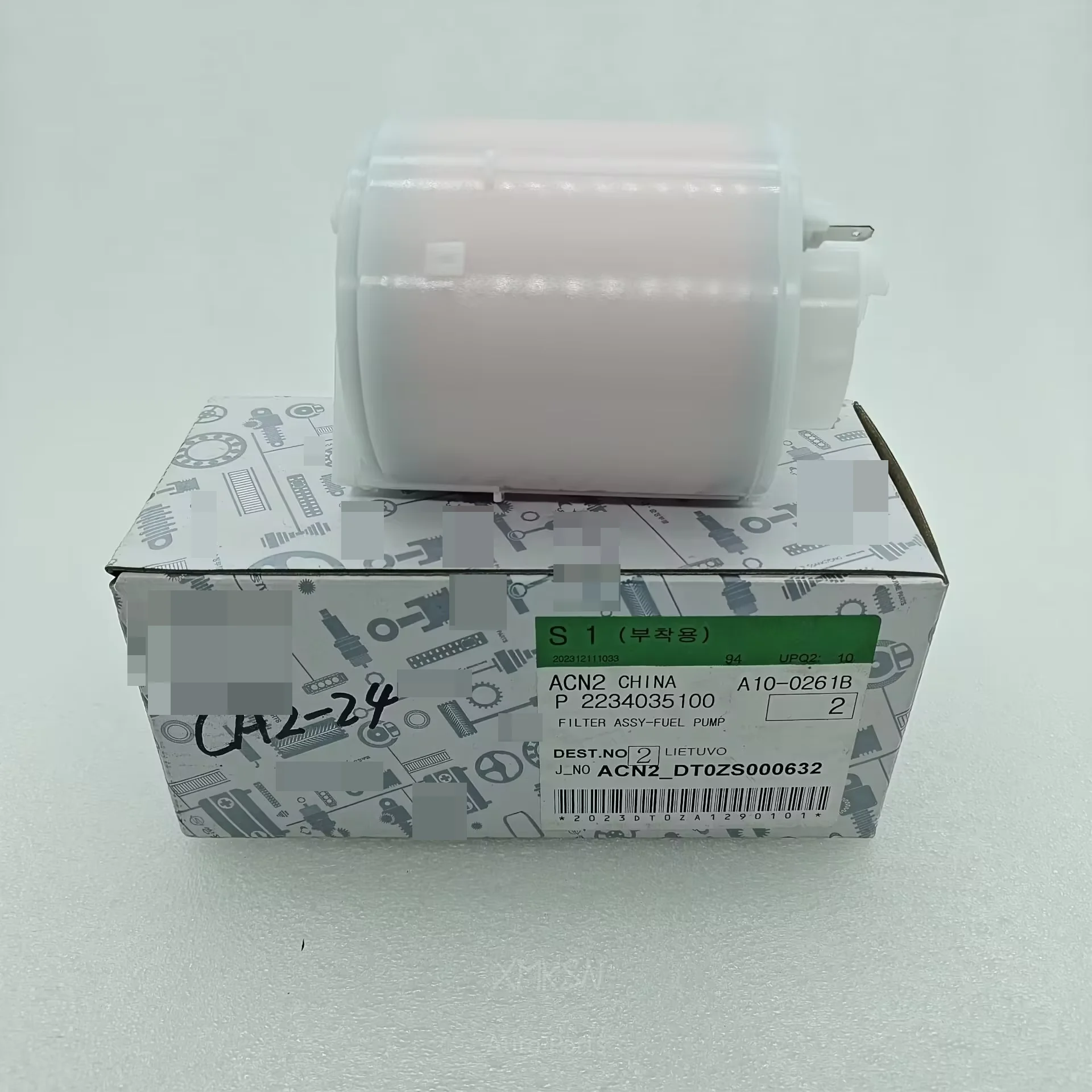 

Genuine Fuel Pump Filter Assy For Ssangyong Korando Tivoli 2234035100