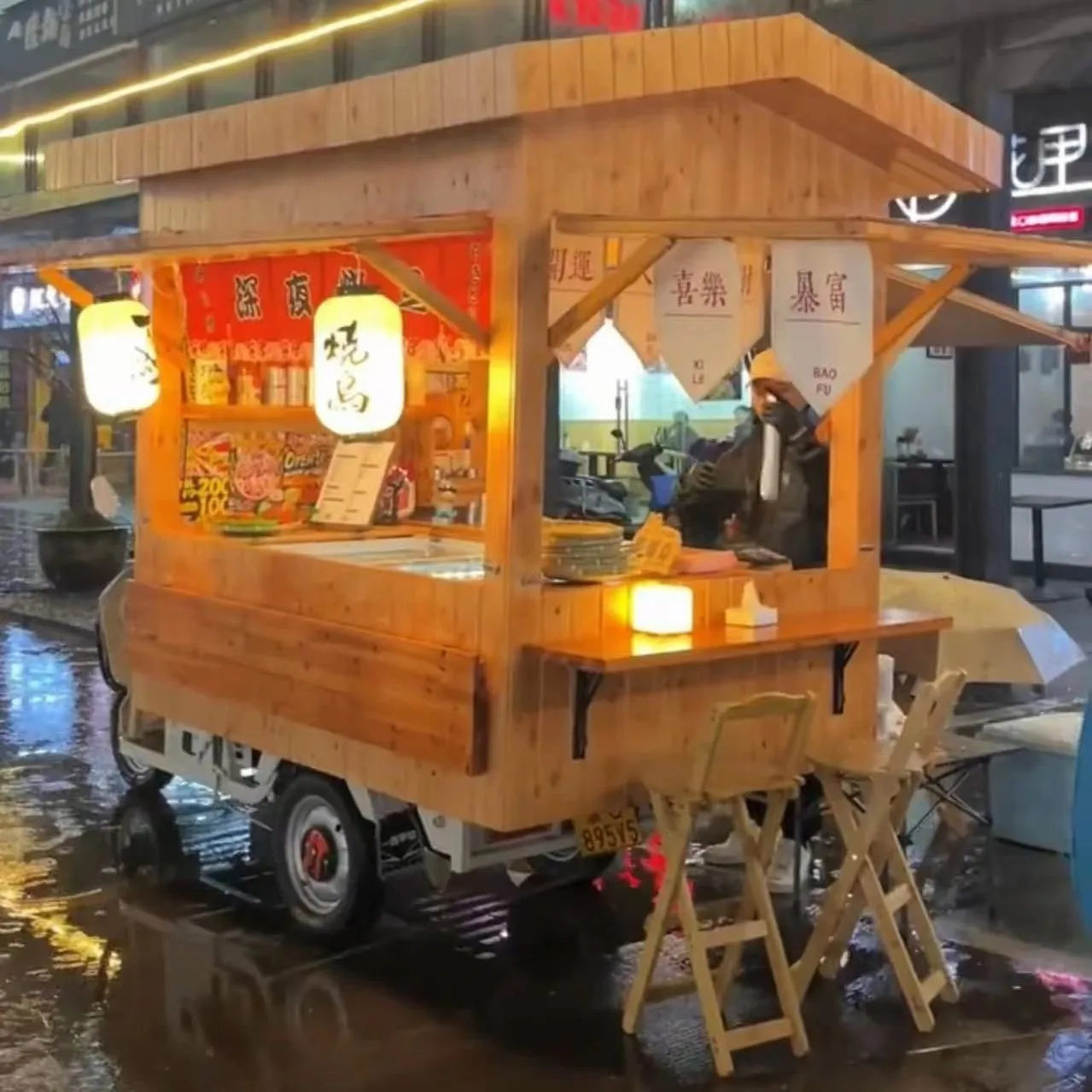 Anti-corrosion wood stall truck Wooden wonton cart Ramen truck BBQ stall