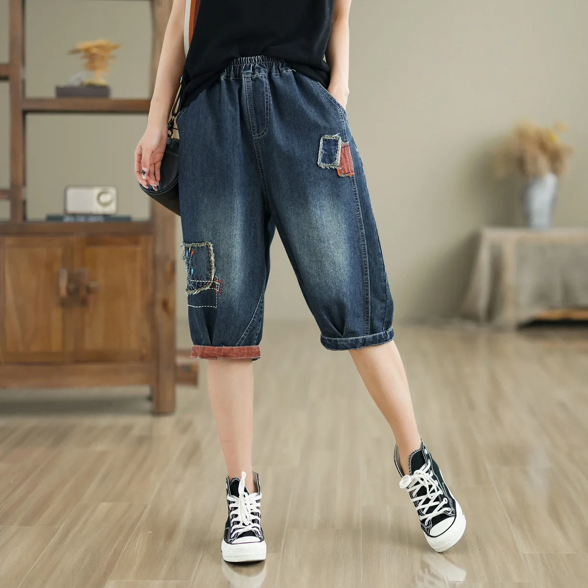 Summer women\'s clothing vintage design elastic waist cartoon embroider denim cropped pants woman summer jean fifth pants