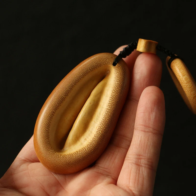 Pure handmade refined grinding natural special-shaped old bamboo joint hand handle piece bamboo root carving play pendant