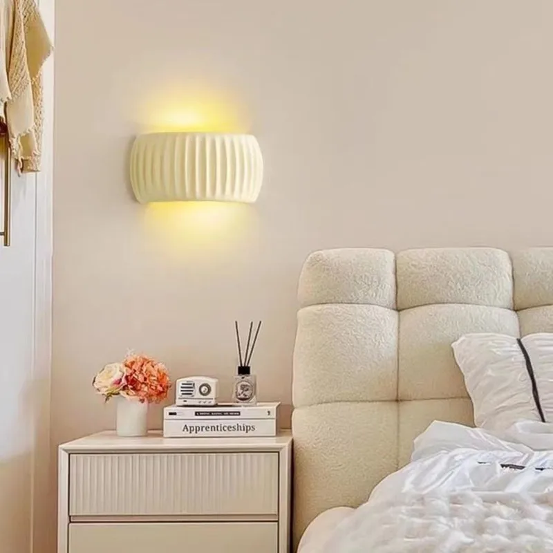aaan-nordic-lampada-da-parete-minimalista-in-resina-applique-a-led-design-a-forma-di-zucca-con-illuminazione-verso-l'alto-e-verso-il-basso-per-scale-corridoi-camere-da-letto