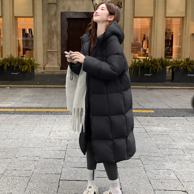 Langer warmer, mit Baumwolle gefütterter Mantel 2025, Winter, neue Daunenjacke für Damen, Parkas, koreanischer gepolsterter Kapuzenmantel, lockerer Modemantel für Damen