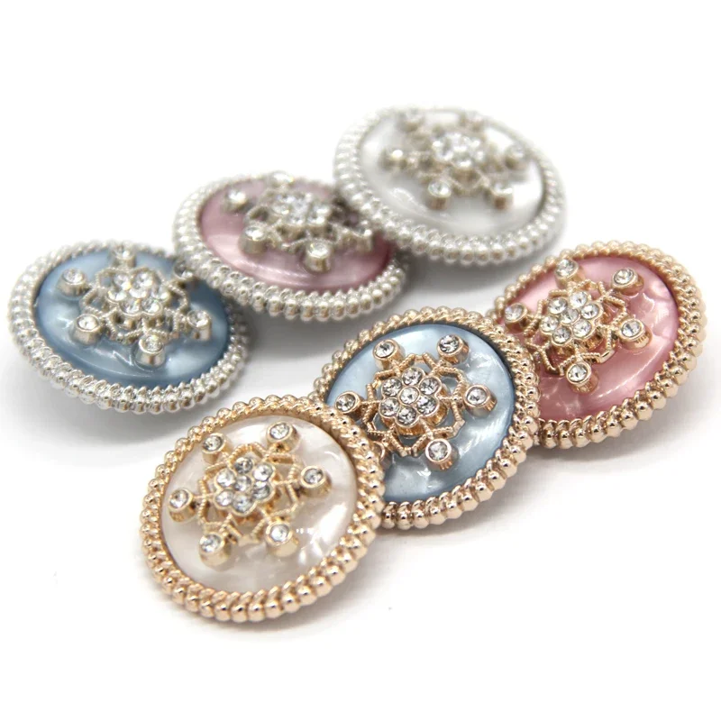 HENGC Elegant Coat Snow Metal Sewing Buttons For Clothing White Pink Blue Luxury Women Jacket Rhinstones Handmade Decorations