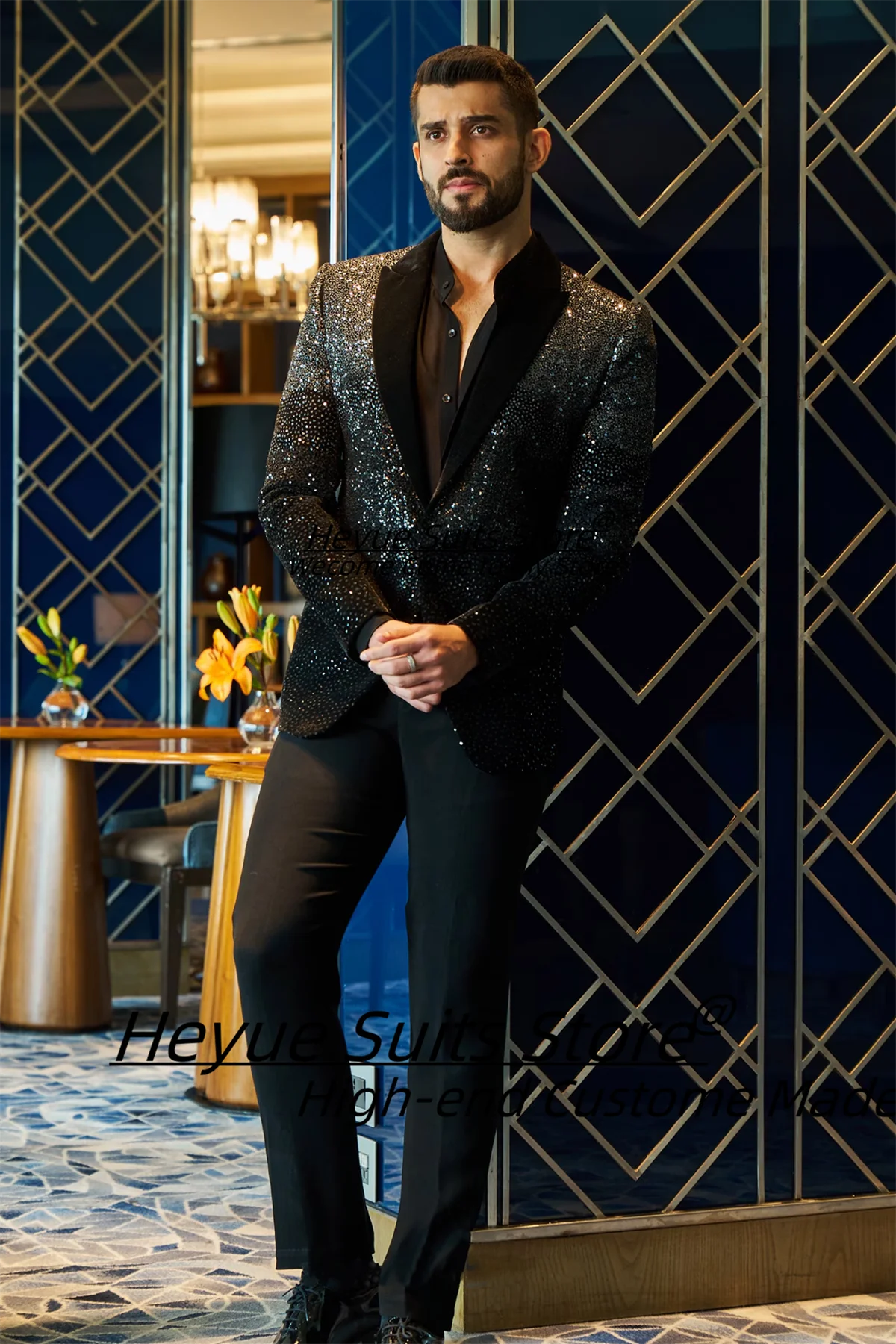 Luxuly Black Velvet Embellished Rhinestone Men Suits Customized Slim Peak Lapel Groom Wedding Tuxedos 2 Pieces Sets Ropa Hombre