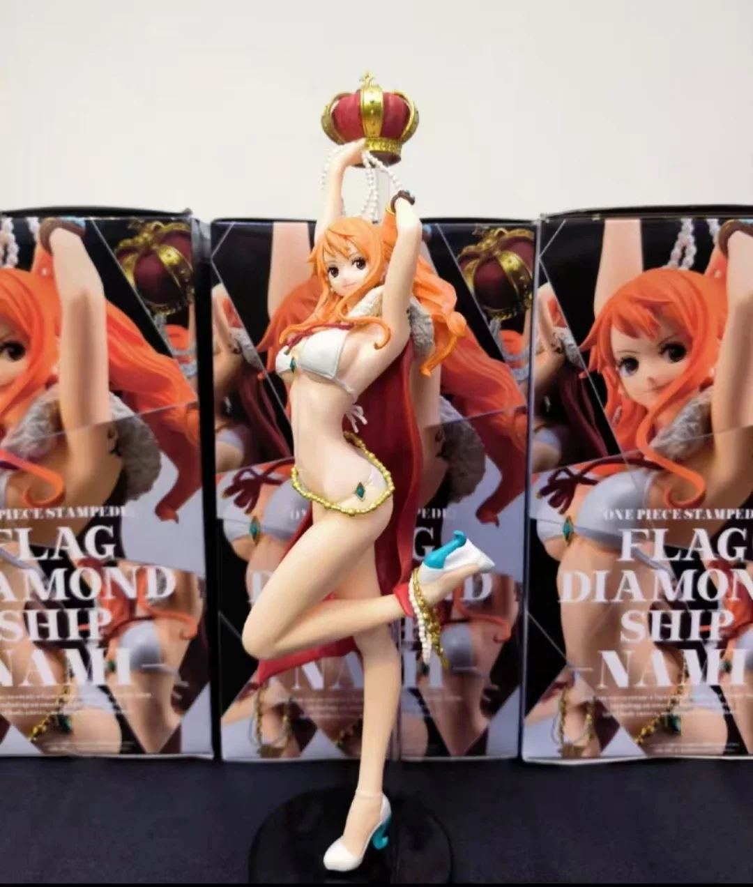 Bandai One Piece Nami Full Posture Shining Charm FDS Animation Ornaments PVC Scenery Collection Model Toys Gifts for Children