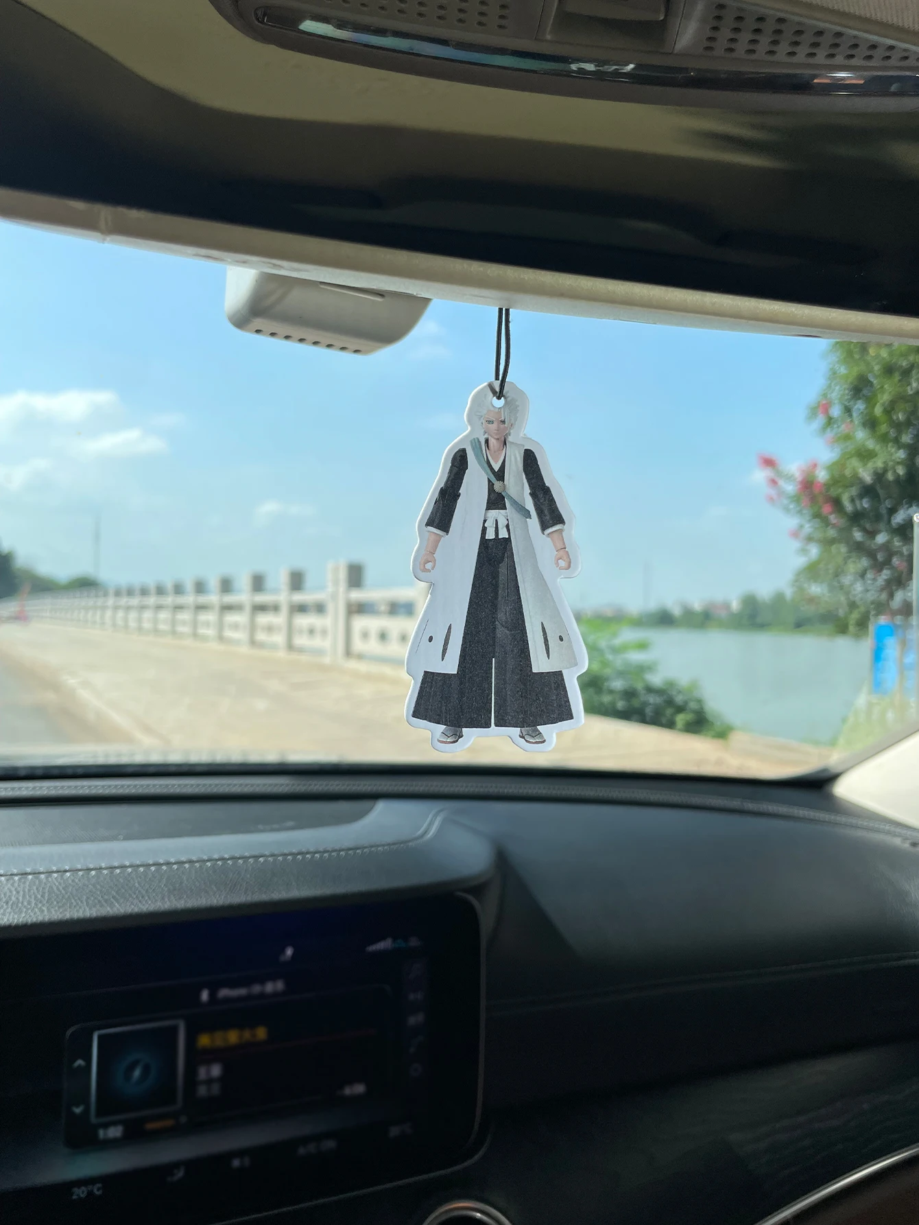 Toshiro Hitsugaya Bleach Anime Figure‑Style Hanging Car Air Freshener, Manga Character Paper Air Fragrance, Natural Plant‑Derive