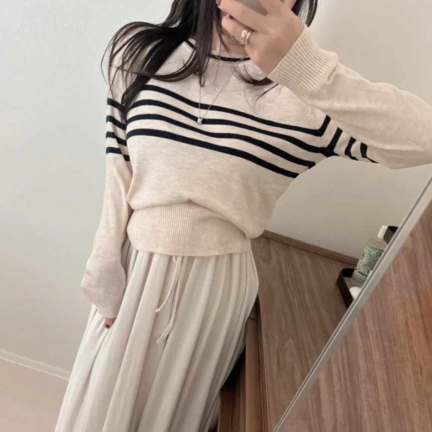 

Chic Long Sve Knitted Sweater Women's round Ne Striped Design Spring Faionable Overhead Trendy Korean Sle Casual Wear