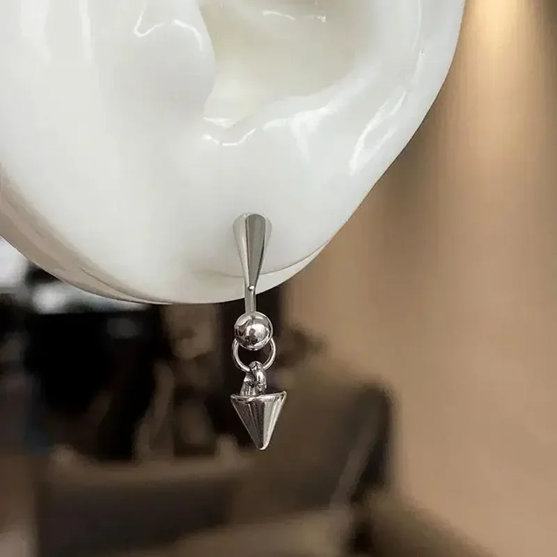 Женские-серьги-с-заклепками-в-стиле-панк-корейские-модные-геометрические-серьги-подвески-серьги-в-стиле-гранж-аксессуары-модные-украшения-в-стиле-хип-хоп